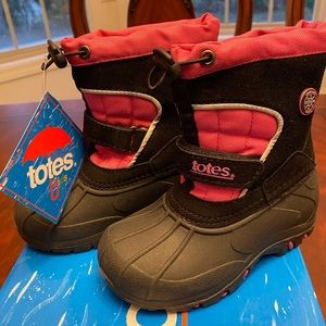 NIB Totes Kids Black/Pink Snow/Cold Weather Boots